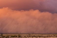 dos satelites siguen a godzilla, la tormenta de polvo del sahara dos satelites siguen a godzilla, la tormenta de polvo del sahara