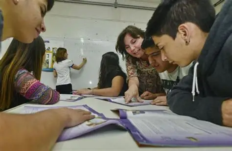 La educación financiera no es un lujo para especialistas. La educación financiera no es un lujo para especialistas.