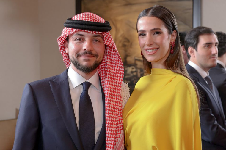 Este fue el increíble estilo de Rajwa de Jordania en sus retratos pre-boda. Foto: Town & Country Magazine