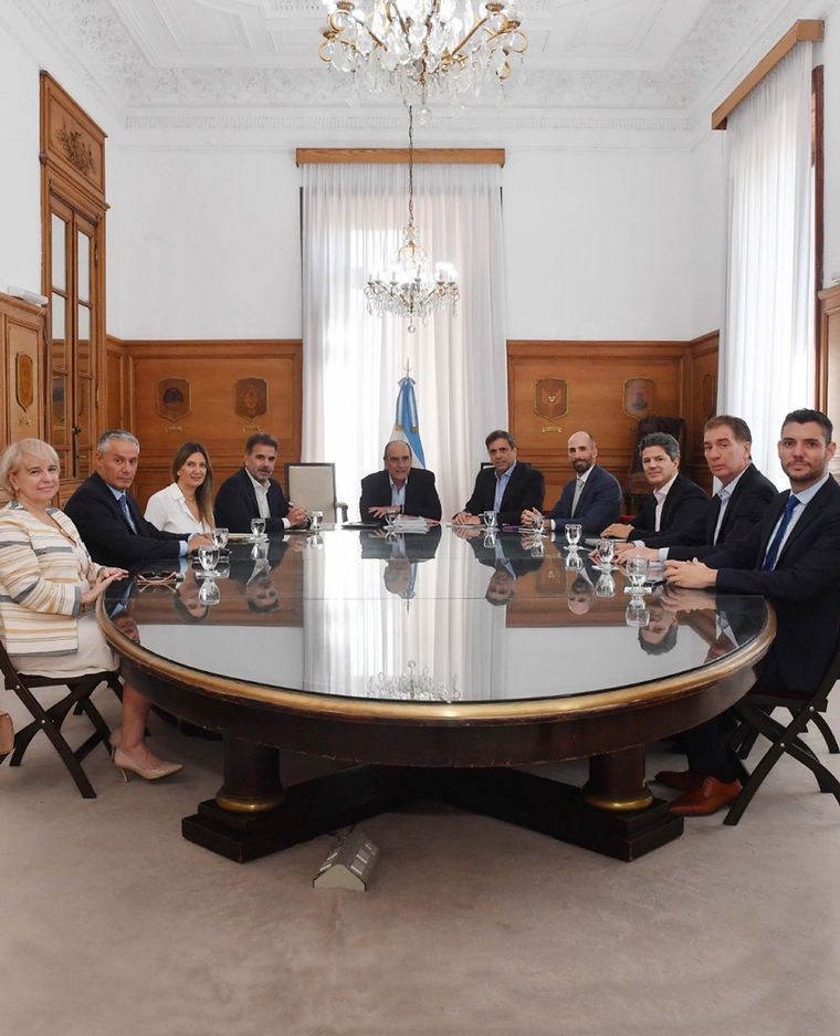 Guillermo Francos recibió a los diputados del PRO el viernes en Casa Rosada. Foto: Prensa Interior