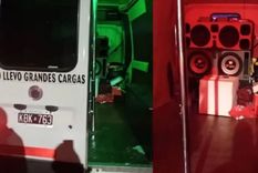 Las mujeres estaban de fiesta dentro de la camioneta hasta que las detuvo la Policía