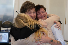 Javier Milei con su hermana Karina y Santiago Caputo