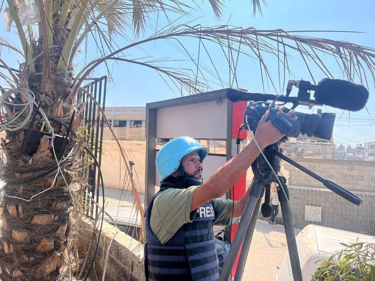 El fotoperiodista Hussam al Masri también murió en el ataque.