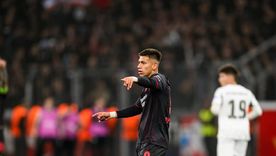 La ilusión de un regreso a River quedó de lado y el camino elegido por el City para el Diablito Echeverri vuelve a estar lejos del Monumental. La ilusión de un regreso a River quedó de lado y el camino elegido por el City para el Diablito Echeverri vuelve a estar lejos del Monumental.