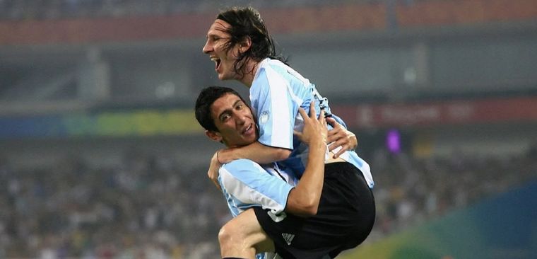 Los campeones del mundo se colgaron la medalla de Oro en Pekín 2008.