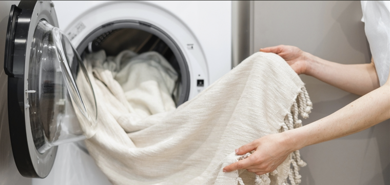 Deja tu ropa impecable con este truco viral Foto: Shutterstock