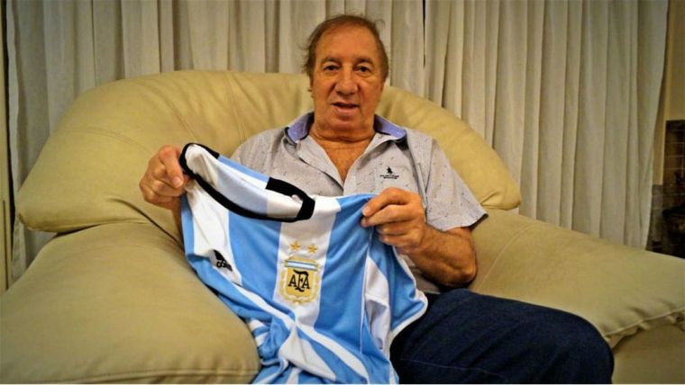 Bilardo siguió desde su casa la consagración de Argentina en Qatar. Foto: Archivo