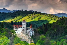 Rumania es conocida por la región de bosques de Transilvania, que alberga el Castillo de Drácula. Foto: Trekhunt
