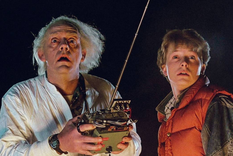 volver al futuro Michael J. Fox y Christopher Loyd protagonizaron la franquicia Foto: ARCHIVO