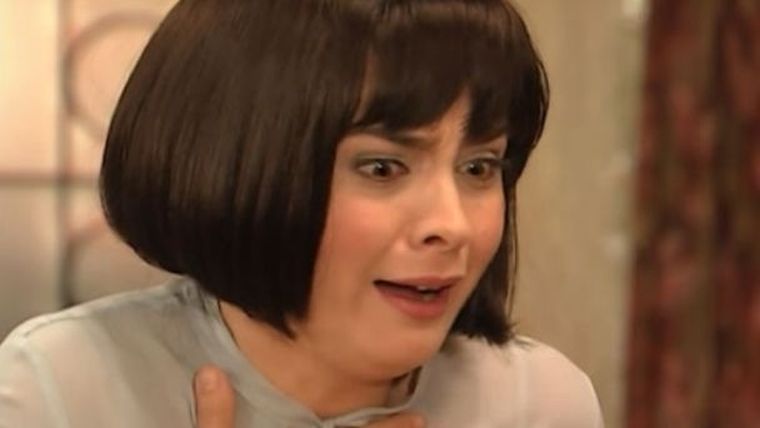 Érica Rivas interpretando a María Elena Fuseneco en la legendaria sitcom Casados con hijos