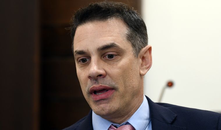 El secretario de Justicia remarcó los beneficios del sistema acusatorio de Mendoza, aunque reclamó cubrir la vacante que dejó Walter Bento y otros cargos clave.&nbsp;