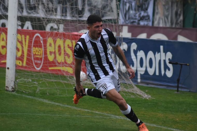 Galeano, uno de los autores de una victoria clave para Gimnasia.