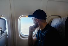Todas las ventanas de avión tienen este agujero Foto: shutterstock