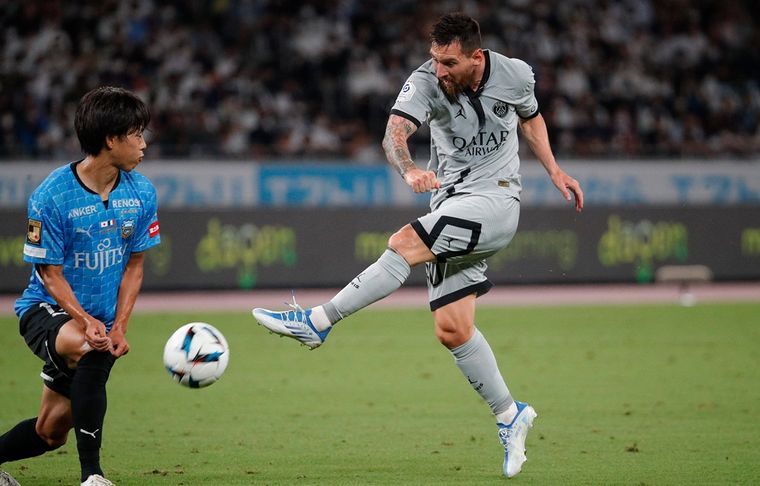 Lionel Messi El argentino convirtió en el amistoso de PSG.
