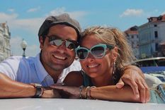 Chayanne junto a su esposa Marilisa Maronesse