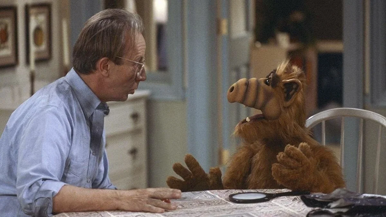 Alf se convirtió en uno de los personajes más carismáticos de la historia de la TV.. Foto: NBC