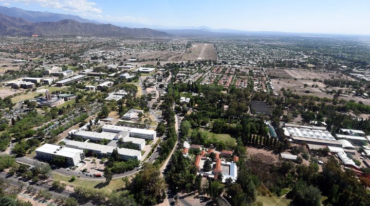 Los 18,5 millones de m2 clandestinos equivalen a más de 200 mil viviendas. Foto: Prensa Gobierno de Mendoza