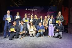La foto final, con varios de los ganadores del premio Oro en la edición 2024 de los Best Of Wine Tourism. En la nota, la lista completa. Foto: MDZ