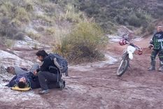 El momento del rescate en el dique Frías. Foto: Ministerio de Seguridad