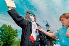 Una figura de cartón del líder de la Rama Davidiana, David Koresh. Rick Ross ayudó a algunos de sus seguidores a dejar el culto, en la década de 1990. Foto: GETTY IMAGES