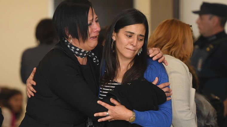 Familiares y víctimas del Próvolo tras el polémico fallo Foto: Télam