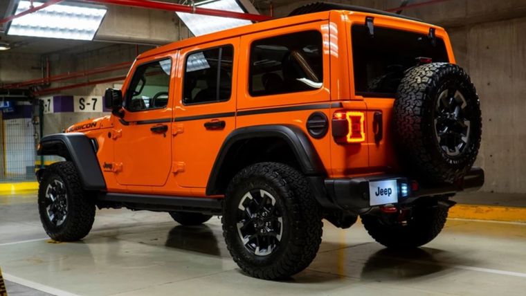 Jeep Wrangler Rubicon Joose 2025