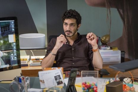 Chino Darín le pone chispa a esta comedia. Chino Darín le pone chispa a esta comedia.