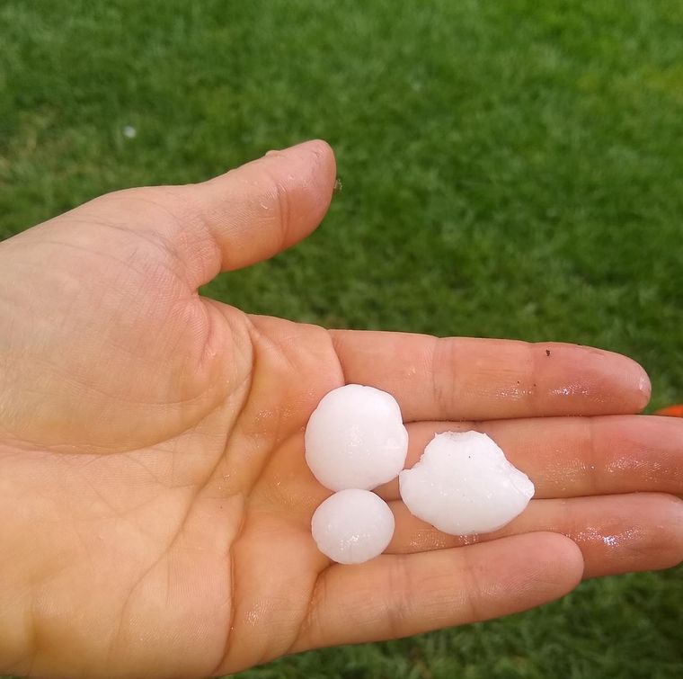 Las tormentas podrían estar acompañadas de ocasional caída de granizo Foto: Twitter