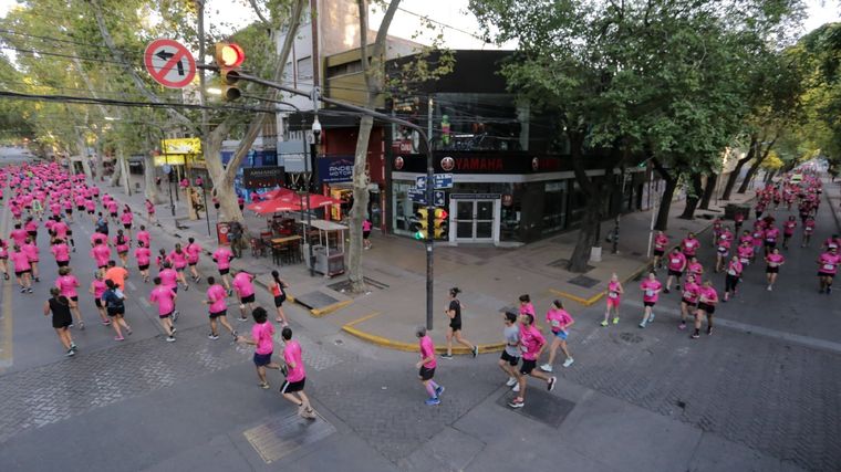 La maratón cortará las calles Colón y Arístides, de San Martín a Boulogne Sur Mer. Foto: Ciudad de Mendoza