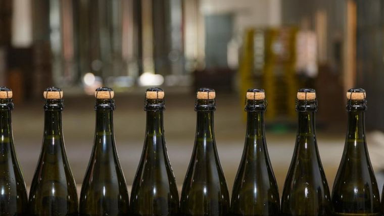 Una planta de espumantes con gran inversión