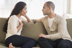 por esto te relacionas bien (o mal) con los demas: que son las habilidades sociales y como puedes mejorarlas