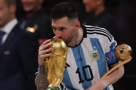 Lionel Messi cumple 39 años en plena disputa de un Mundial. Lionel Messi cumple 39 años en plena disputa de un Mundial.