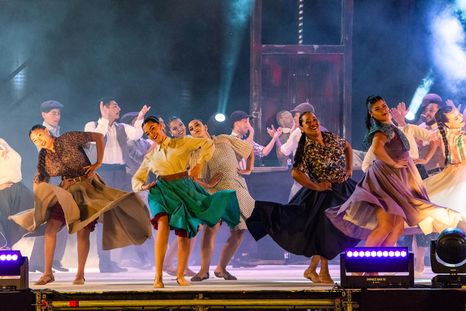 san martin celebra 209 anos con vendimia departamental, vino, musica y actividades san martin celebra 209 anos con vendimia departamental, vino, musica y actividades