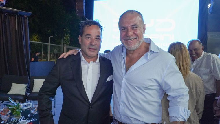 Chino Yacopini junto a Marcelo Pelleriti. Chino Yacopini junto a Marcelo Pelleriti.