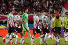 River enfrentará a Argentinos Juniors en La Paternal con la misión de recuperar confianza. River enfrentará a Argentinos Juniors en La Paternal con la misión de recuperar confianza.