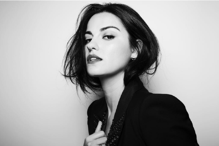 Diva total: Maite Perroni usó tres magestuosos vestidos en su boda Maite Perroni Foto: maiteperroni.world