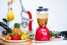 Frutas y verduras:usando la licuadora hay opciones para todos los gustos. Foto: LaptrinhX (lifeasmama.com)