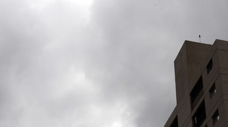 El pronóstico señala nubosidad parcial en la cordillera y condiciones más tranquilas luego de un fin de semana con lluvias y nevadas. El pronóstico señala nubosidad parcial en la cordillera y condiciones más tranquilas luego de un fin de semana con lluvias y nevadas.