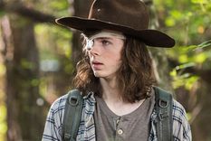 Chandler Riggs estudió en Etowah High School.