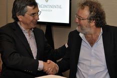 segun los gansos, a carlin le intereso un proyecto de ellos