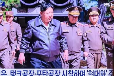 MDZol | Kim Jong-un asiste a los lanzamientos de material militar, lo cual aumenta la presión de los ingenieros norcoreanos para mostrar resultados. Foto: Kim Jae-Hwan/SOPA Images/LightRocket via Getty Images