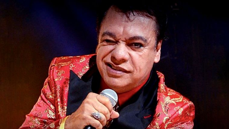 JUAN GABRIEL SIEMPRE PROCURÓ CUIDAR SU VIDA PRIVADA. PERO HUBO UNA MUJER A QUIEN AMÓ ABIERTAMENTE.