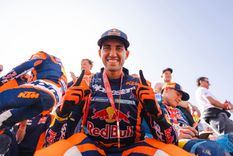 Luciano Benavides celebró su victoria en el Rally Dakar y se metió en una selectiva lista.