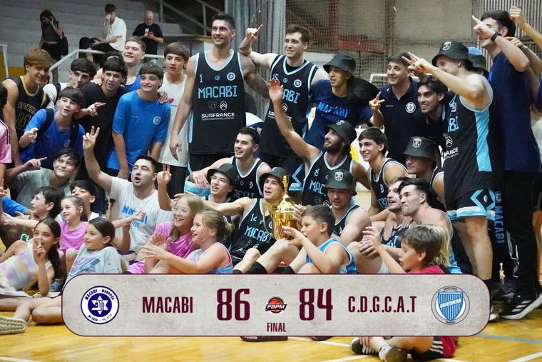 Los festejos de Macabi tras el triunfo y la consagración. Los festejos de Macabi tras el triunfo y la consagración. 