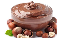 Puedes preparar esta crema deliciosa para acompañar bizcochos o para comer sola ¡de cualquier forma es sabrosísima! Foto: Shutterstock