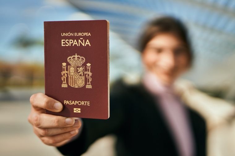 Conseguir un turno ahora, aunque sea para dentro de unos meses, es la forma de asegurarte que no se cierre esta puerta.
