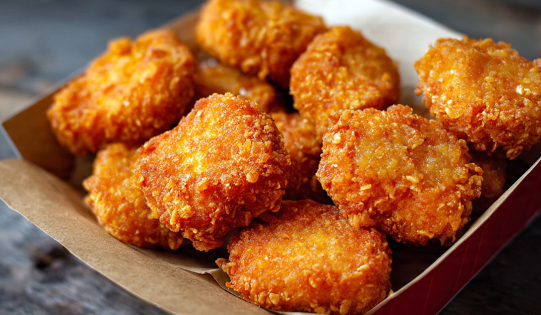 Nuggets de pollo estilo KFC f&aacute;ciles. Una receta incre&iacute;ble