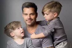 Ricky Martin junto a sus hijos Valentino y Matteo. Foto: Pinterest