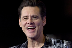 JIM CARREY ES PADRE Y ABUELO. EL ACTOR TIENE ADORACIÓN POR SU FAMILIA.