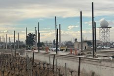 el gobierno ya asigno el 97% del tesoro de mendoza para 57 obras publicas